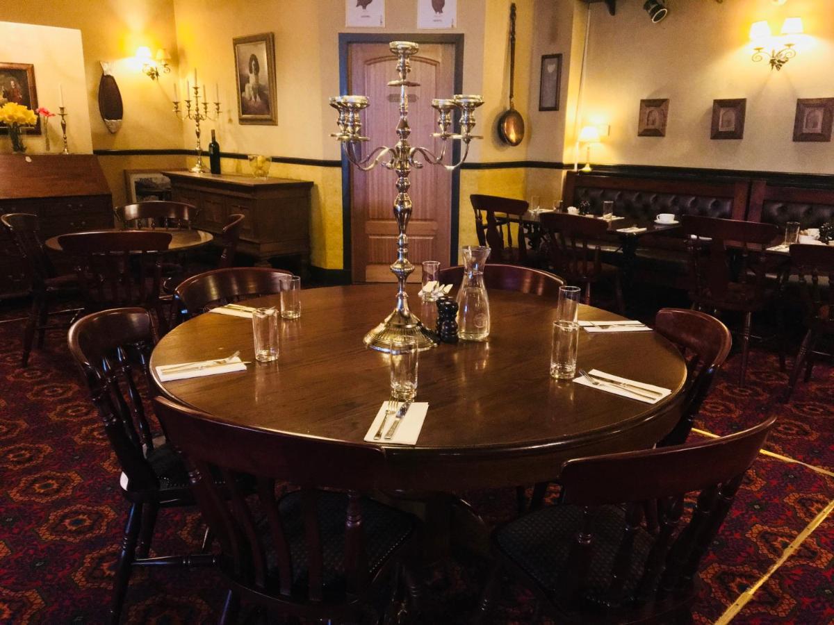 Thornhill Inn Luaran gambar