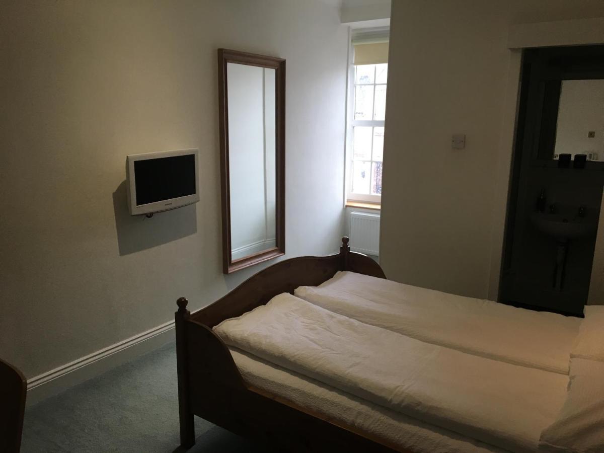 Thornhill Inn Luaran gambar