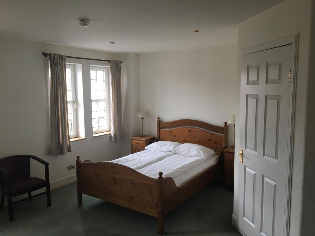 Thornhill Inn Luaran gambar